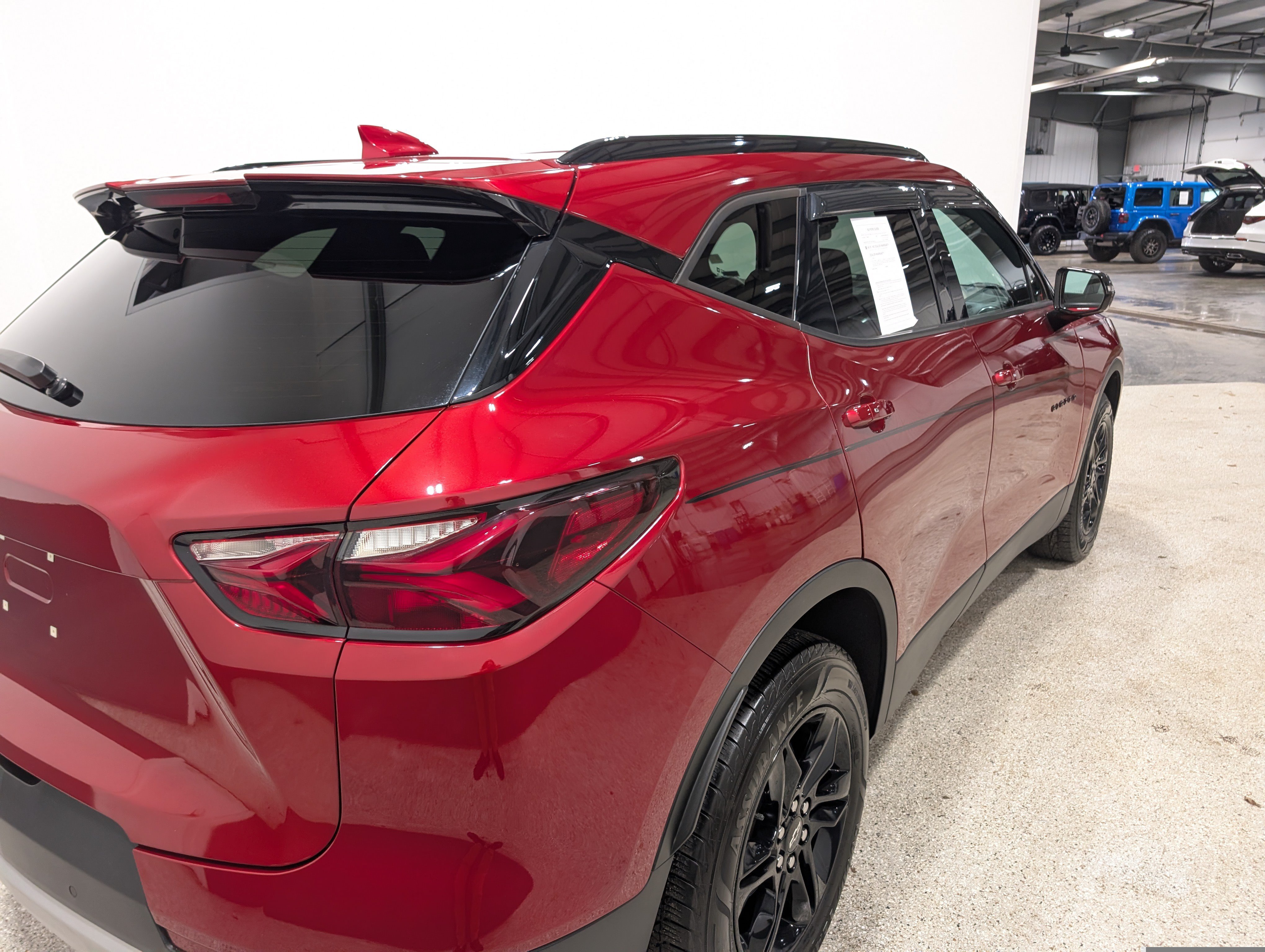 Used 2021 Chevrolet Blazer LT AWD/4WD image 3