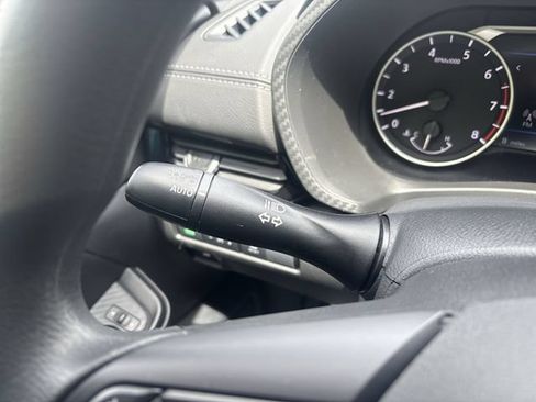 Certified 2025 Nissan Sentra SV w/ Trunk Package FWD image 38