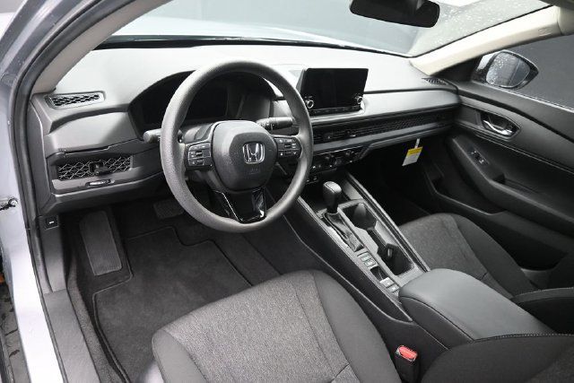 Certified 2025 Honda Accord LX image 11