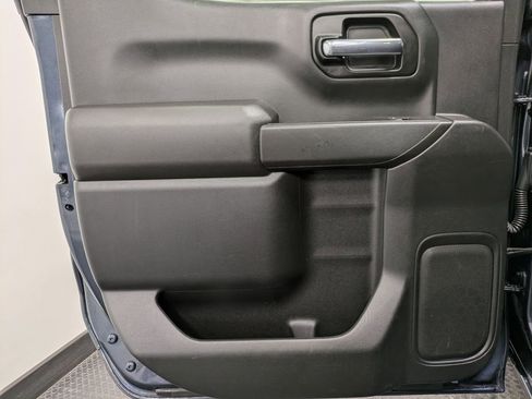 Used 2020 Chevrolet Silverado 1500 Custom Trail Boss w/ Custom Convenience Package image 22