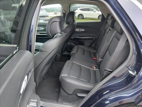Used 2025 Genesis GV70 2.5T AWD/4WD image 12