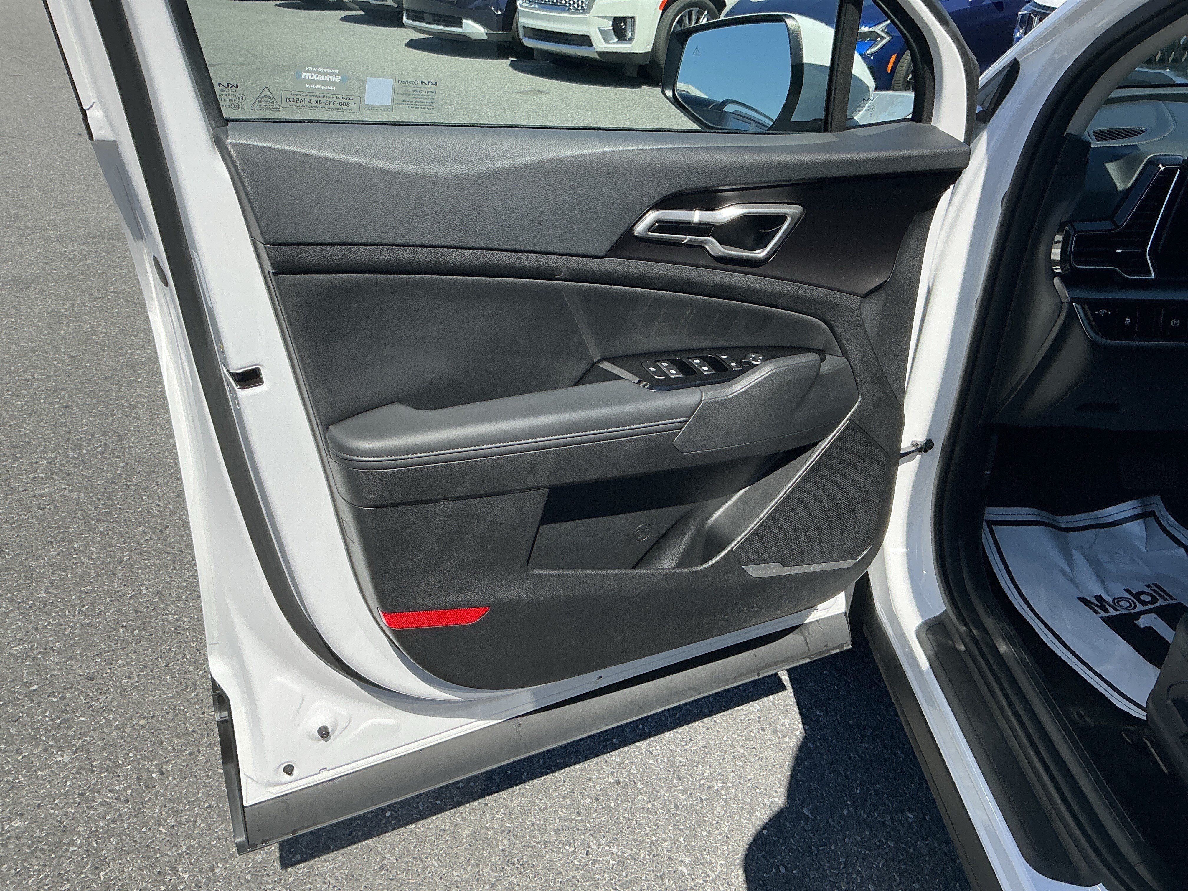 Certified 2024 Kia Sportage EX AWD/4WD image 13