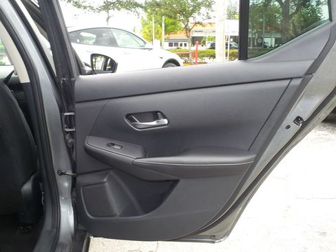 Used 2020 Nissan Sentra S FWD image 22