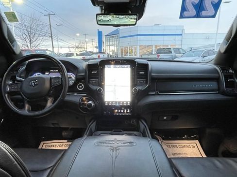 Used 2022 RAM 1500 Limited image 4