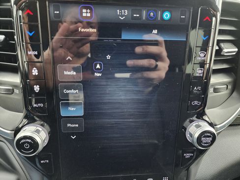 Used 2024 RAM 2500 Big Horn w/ Night Edition image 53