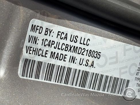 Used 2021 Jeep Cherokee Latitude image 32