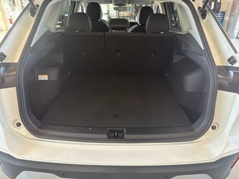Certified 2025 Volkswagen Tiguan S AWD/4WD image 3