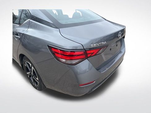 Certified 2024 Nissan Sentra SV image 30