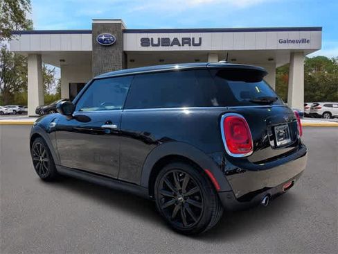 Used 2020 MINI Cooper 2-Door Hardtop image 3