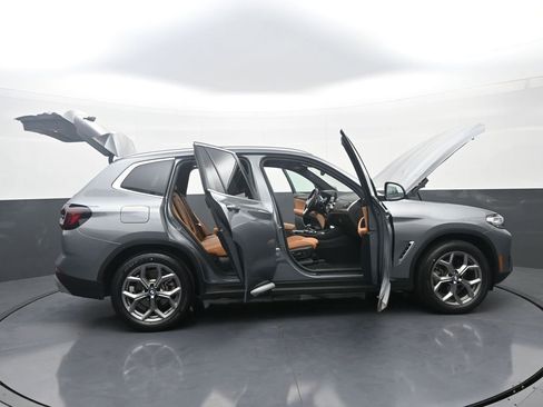 Used 2024 BMW X3 xDrive30i AWD/4WD image 44