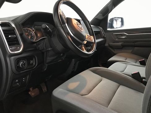 Used 2021 RAM 1500 Big Horn image 8