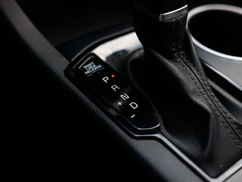 Used 2022 Kia K5 GT-Line image 46