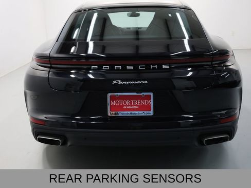 Used 2025 Porsche Panamera image 28