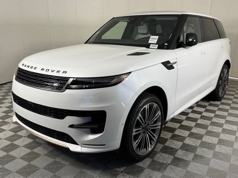 New 2026 Land Rover Range Rover Sport Dynamic SE image 2