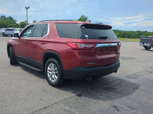 Used 2019 Chevrolet Traverse LT w/ LPO, Floor Liner Package FWD image 33