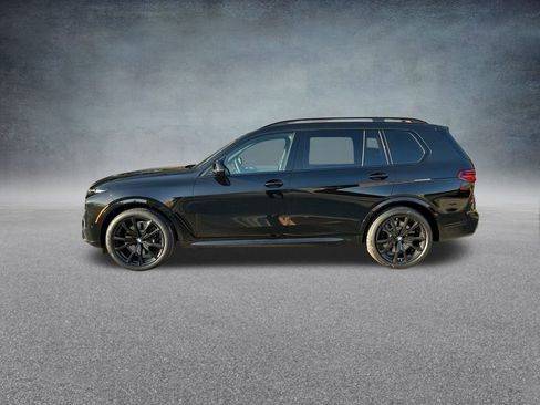 New 2026 BMW X7 M60i image 5