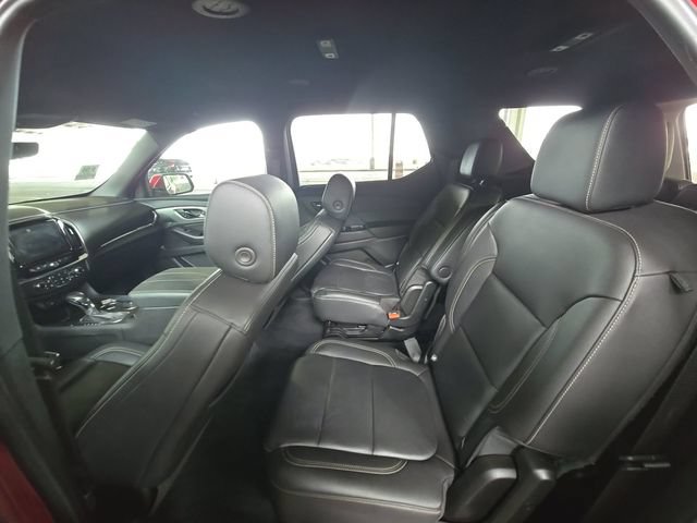 Used 2022 Chevrolet Traverse LT w/ LPO, Floor Liner Package AWD/4WD image 13