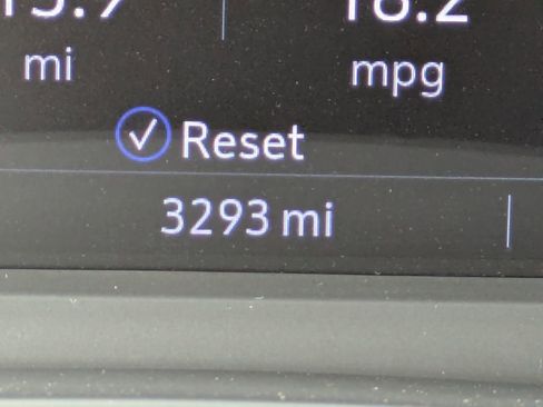 Certified 2025 Cadillac XT5 Luxury image 34