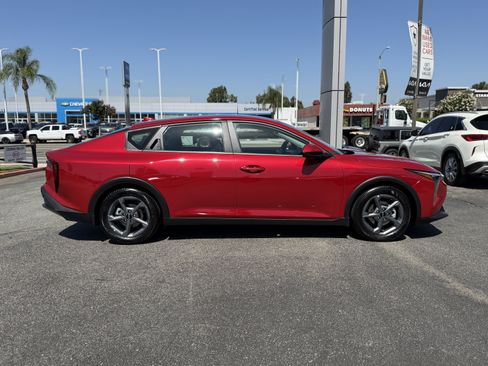 Certified 2025 Kia K4 FWD image 9