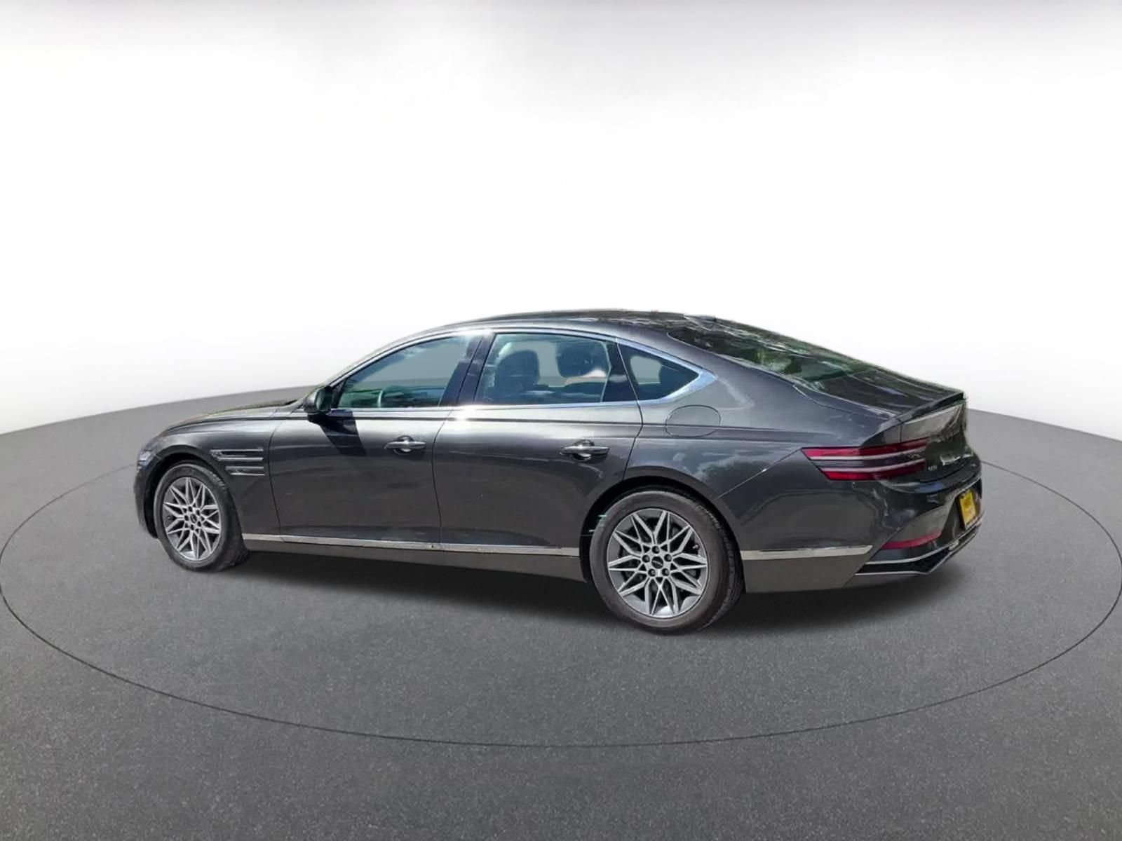 Used 2026 Genesis G80 2.5T AWD/4WD image 9