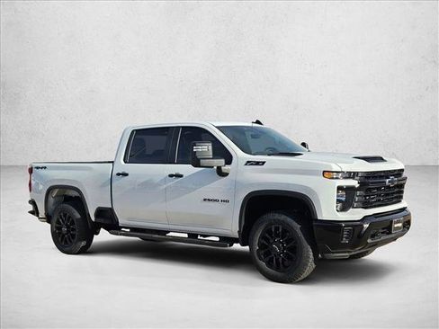 New 2026 Chevrolet Silverado 2500 Custom w/ Custom Convenience Package image 7