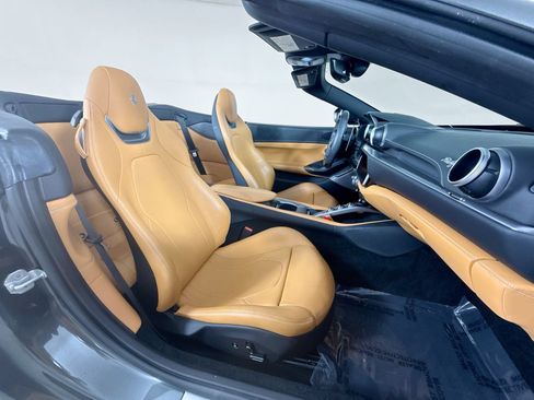 Certified 2021 Ferrari Portofino RWD image 22
