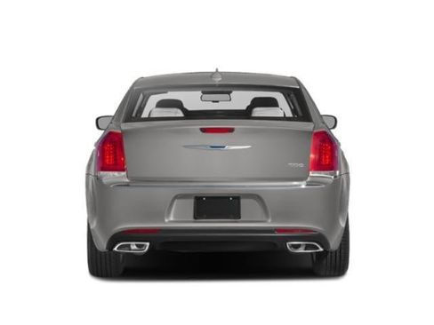Used 2022 Chrysler 300 Touring w/ Sport Appearance Package image 5