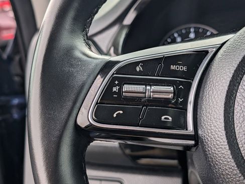 Used 2023 Kia Seltos EX image 31