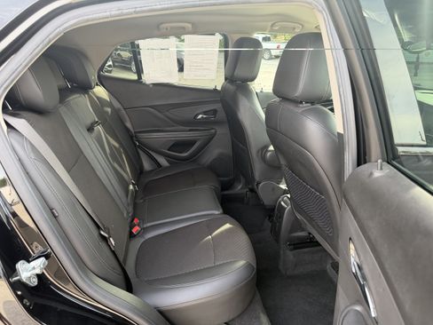 Used 2019 Buick Encore Preferred w/ Safety Package FWD image 10