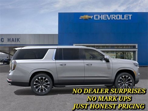 New 2026 Chevrolet Suburban High Country w/ Sun And Tow Package image 5