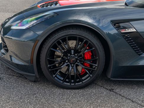 Used 2019 Chevrolet Corvette Z06 image 6