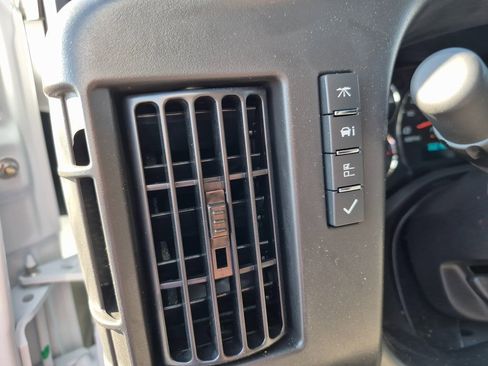 New 2025 Chevrolet Express 3500 w/ Power Convenience Package image 15