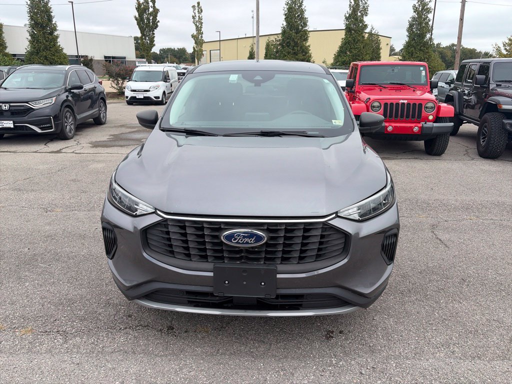 Used 2024 Ford Escape Active AWD/4WD image 9
