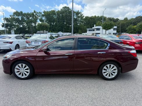 Used 2015 Honda Accord EX image 4