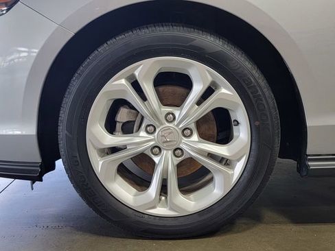 Certified 2023 Honda Accord LX image 10
