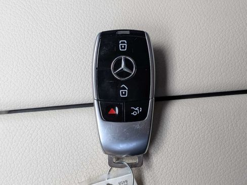 Used 2023 Mercedes-Benz CLS 450 4MATIC w/ Premium Package image 30