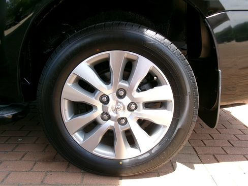 Used 2013 Toyota Sequoia Limited RWD image 53