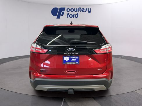 Certified 2024 Ford Edge SEL w/ Convenience Package AWD/4WD image 7