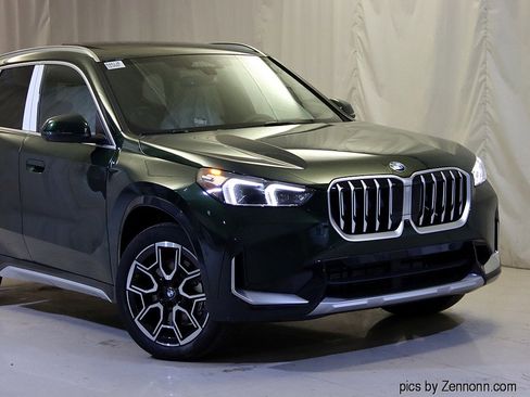 Used 2025 BMW X1 xDrive28i image 2