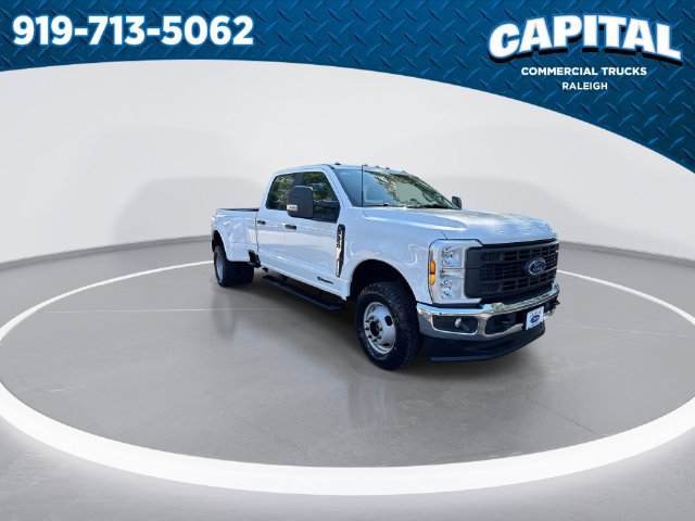 Used 2024 Ford F350 XL w/ XL Driver Assist Package AWD/4WD image 2