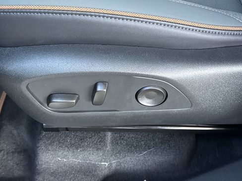 New 2026 GMC Acadia AT4 image 17