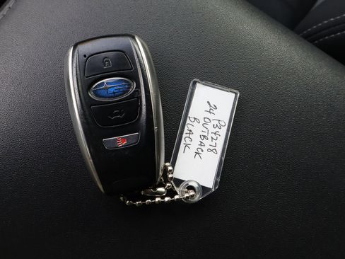 Used 2024 Subaru Outback Touring XT image 38