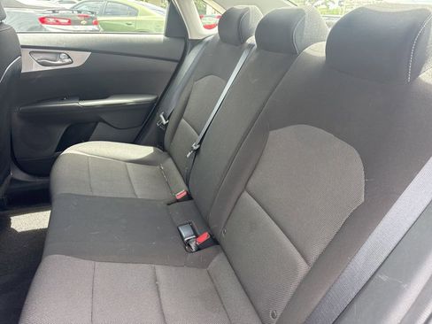 Certified 2023 Kia Forte LXS FWD image 12