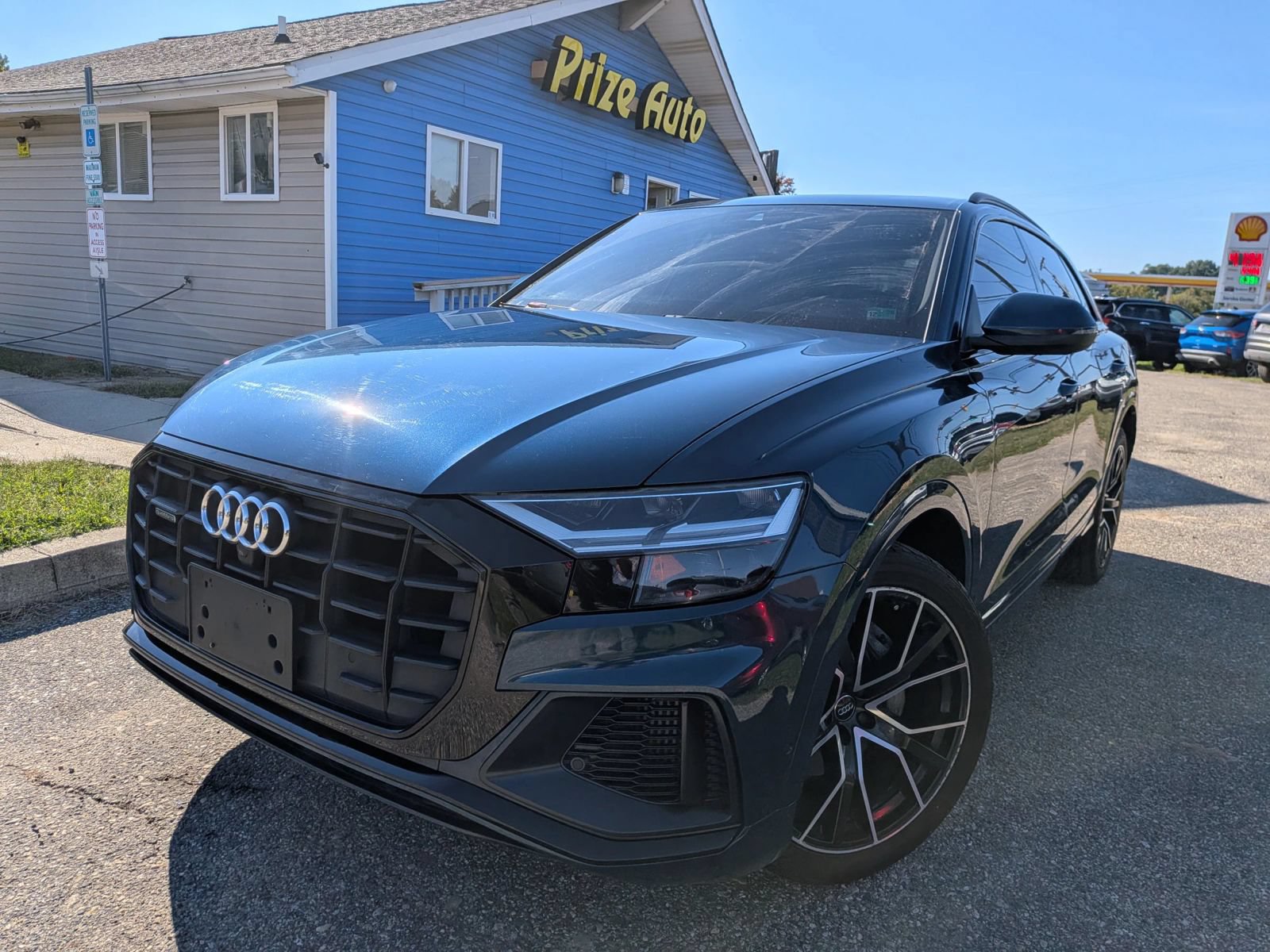Used 2019 Audi Q8 Premium Plus w/ Premium Plus AWD/4WD image 1