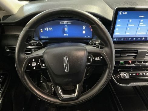 Used 2024 Lincoln Corsair Reserve w/ Equipment Group 201A image 24