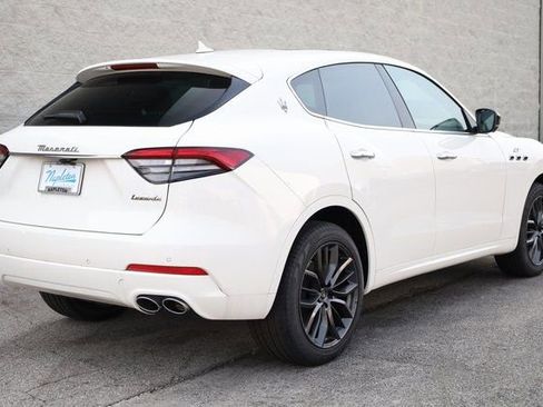 New 2024 Maserati Levante GT Ultima image 5