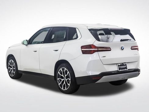 New 2026 BMW X3 xDrive30i w/ Premium Package AWD/4WD image 3