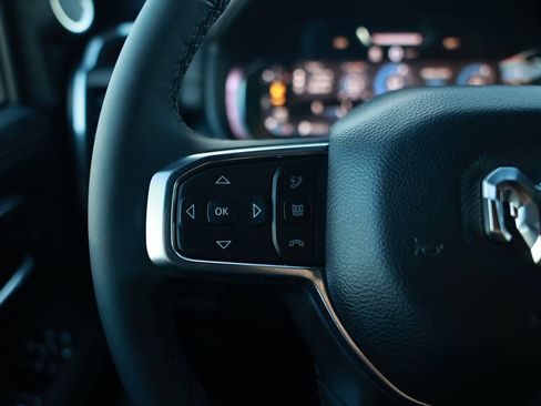 New 2026 RAM 3500 Laramie AWD/4WD image 19