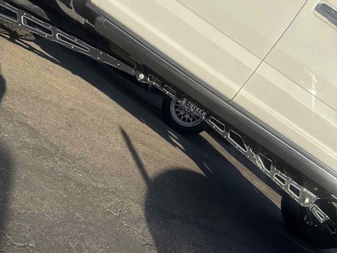 Used 2022 Ford F450 Platinum image 31