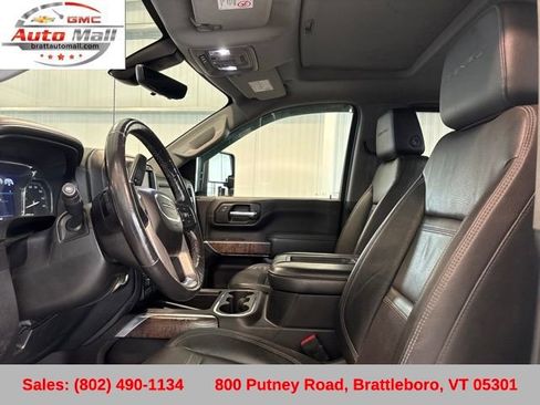 Used 2020 GMC Sierra 3500 Denali w/ Denali Ultimate Package image 11